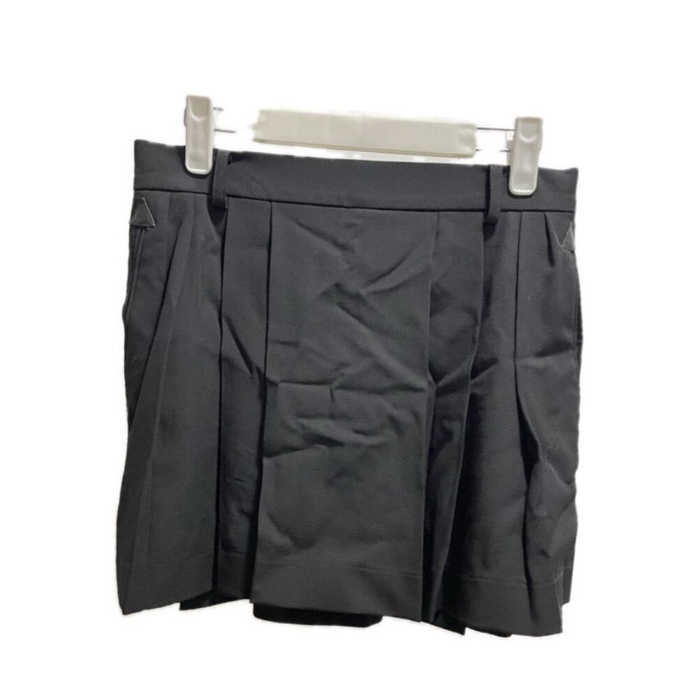 Patrizia Pepe black pleated skirt